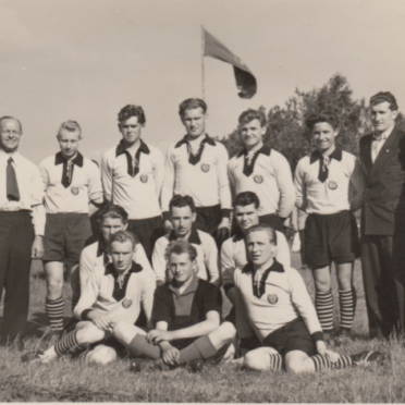 Mannschaft von Motor Mögelin im Jahr 1956