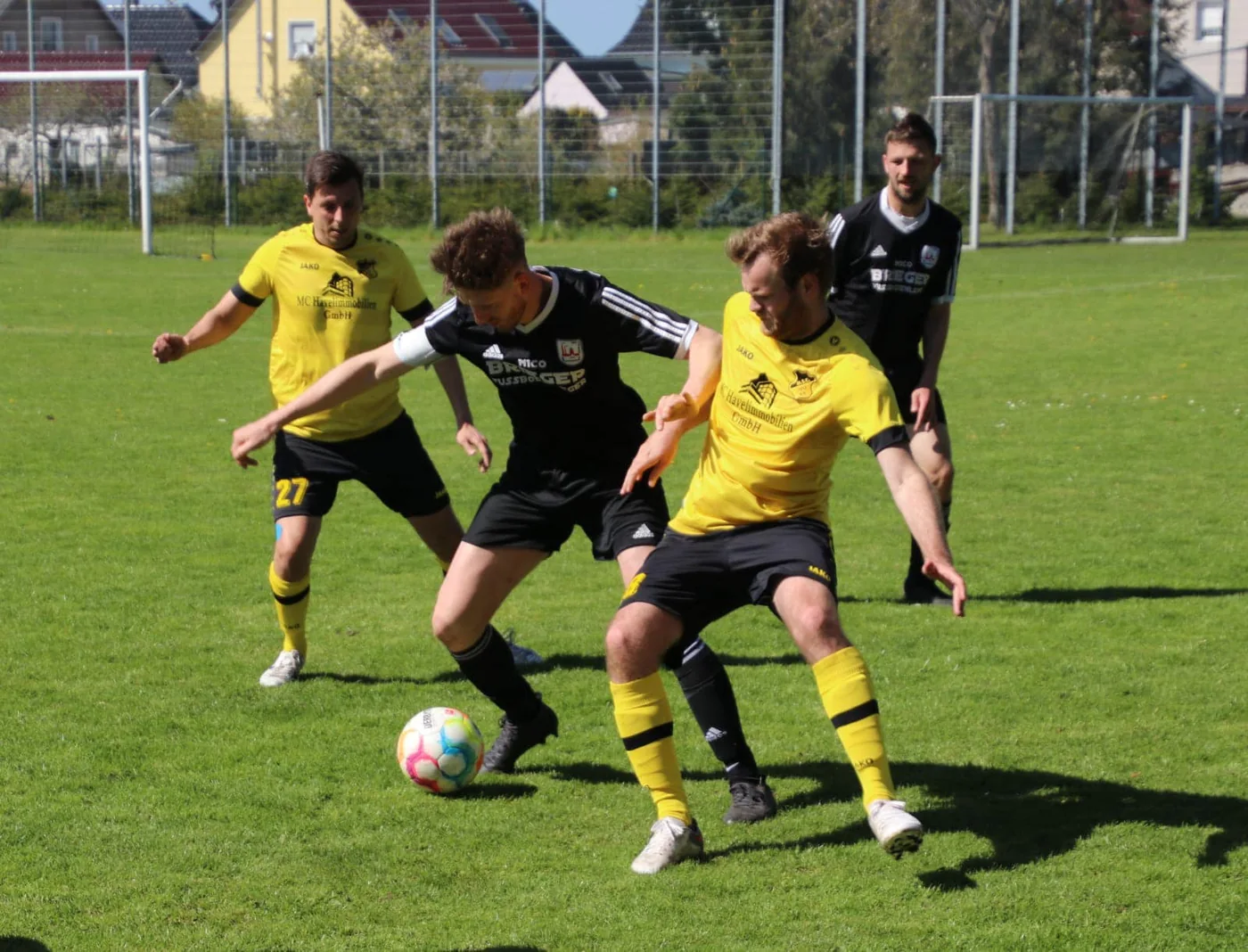 Spielszene am Mögeliner Sportplatz